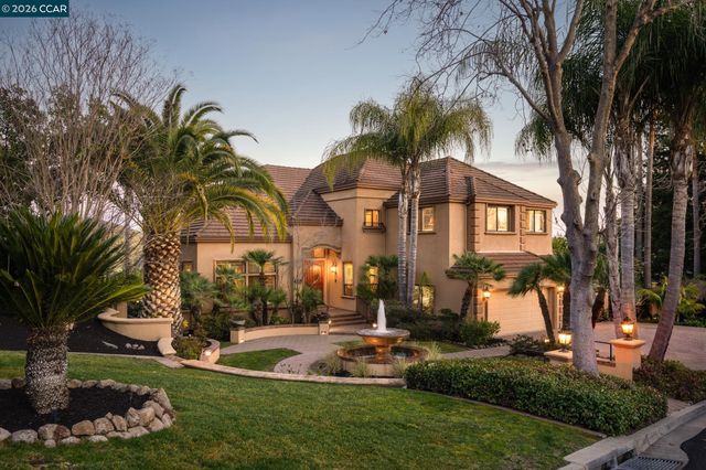 4640 Kingswood Dr, Danville, CA 94506