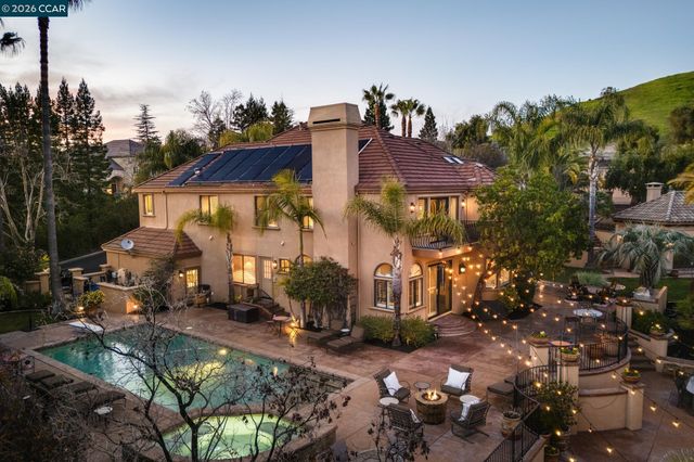 4640 Kingswood Dr, Danville, CA 94506