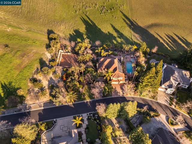 4640 Kingswood Dr, Danville, CA 94506
