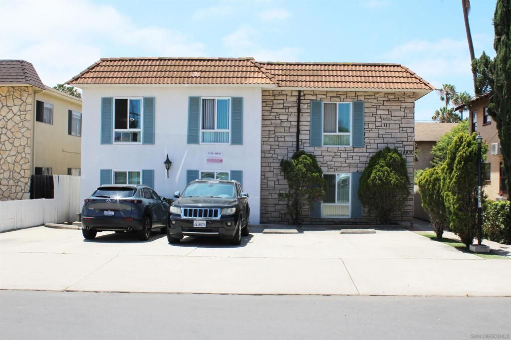 4430 Campus Avenue, San Diego, CA 92116 — exterior