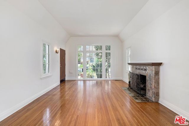 10626 Ohio Avenue, Los Angeles, CA 90024
