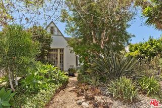 10626 Ohio Avenue, Los Angeles, CA 90024