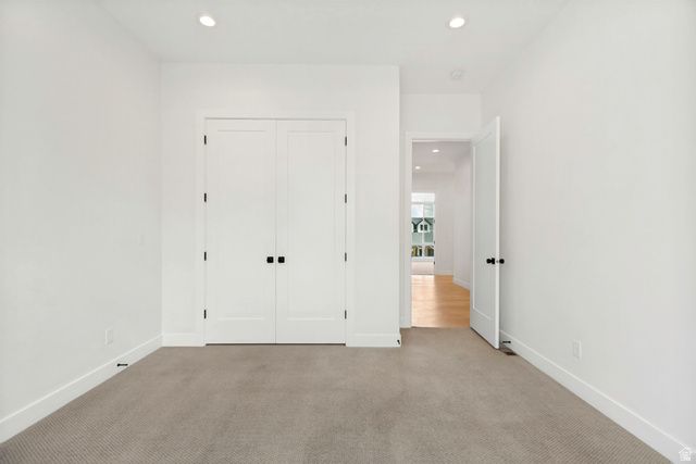 14224 S SUMMIT CREST LN, Herriman, UT 84096
