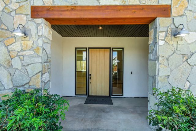 14224 S SUMMIT CREST LN, Herriman, UT 84096