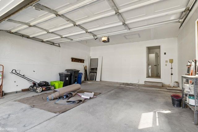 45880 Brookside North Drive 93, Macomb Twp, MI 48044