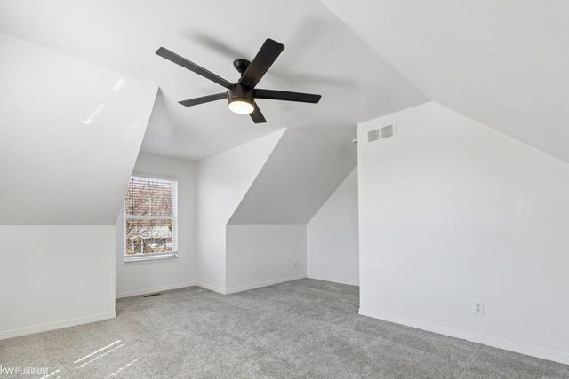 45880 Brookside North Drive 93, Macomb Twp, MI 48044