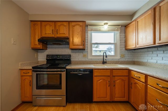 4731 Blue Spruce Court, Dayton, OH 45424