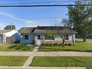 26501 Clancy Street, Roseville, MI 48066