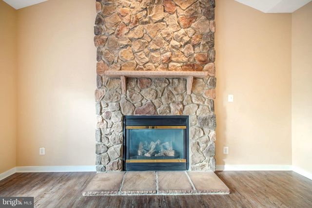 7108 CROWN JEWELS CT, Fredericksburg, VA 22407