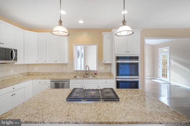 7108 CROWN JEWELS CT, Fredericksburg, VA 22407