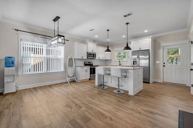 2288 Wabash Trail, Tallahassee, FL 32303