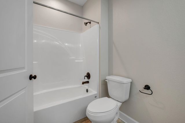 2288 Wabash Trail, Tallahassee, FL 32303