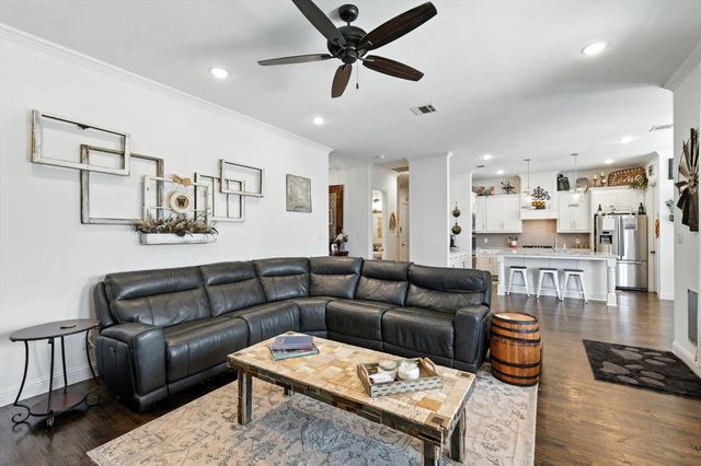 104 Maudy Lane, Springtown, TX 76082