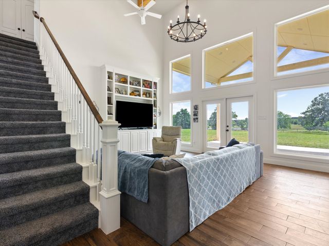 2025 County Road 1792, Sunset, TX 76270