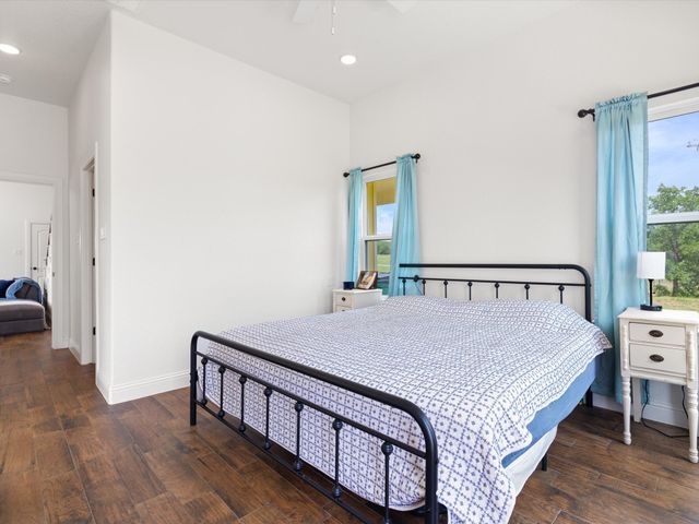 2025 County Road 1792, Sunset, TX 76270