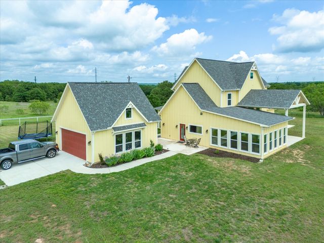 2025 County Road 1792, Sunset, TX 76270