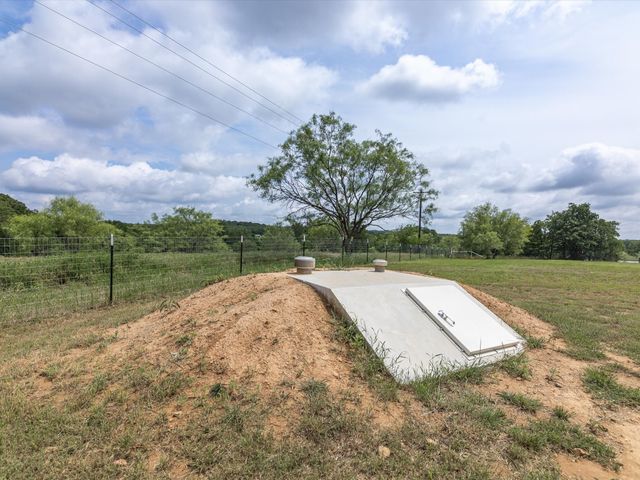 2025 County Road 1792, Sunset, TX 76270