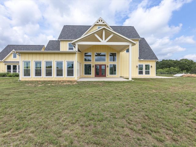 2025 County Road 1792, Sunset, TX 76270