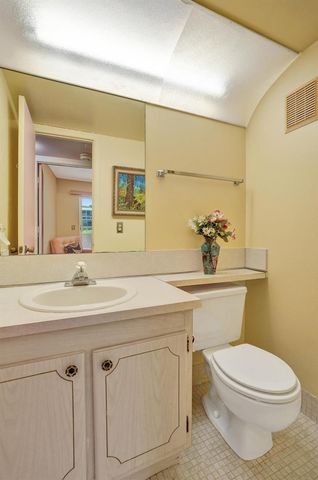48 NEWPORT C Court C, Deerfield Beach, FL 33442