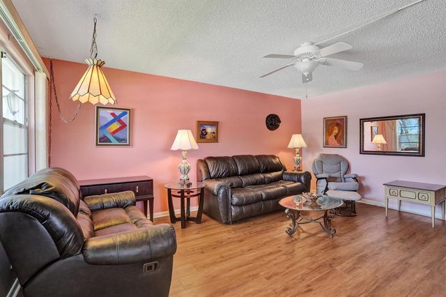 48 NEWPORT C Court C, Deerfield Beach, FL 33442