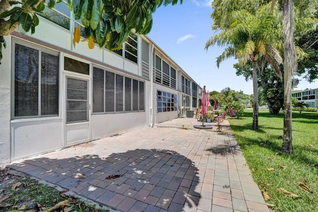 48 NEWPORT C Court C, Deerfield Beach, FL 33442