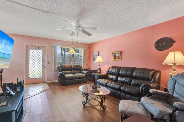 48 NEWPORT C Court C, Deerfield Beach, FL 33442