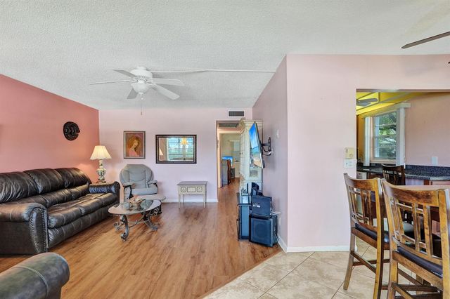 48 NEWPORT C Court C, Deerfield Beach, FL 33442