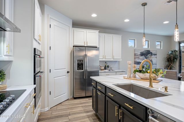 5160 W Paytons Court, Tucson, AZ 85742