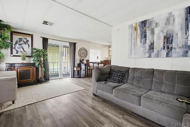 351 E Bradley Avenue SPC 52, El Cajon, CA 92021