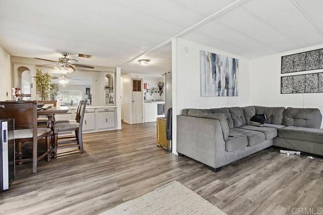 351 E Bradley Avenue SPC 52, El Cajon, CA 92021