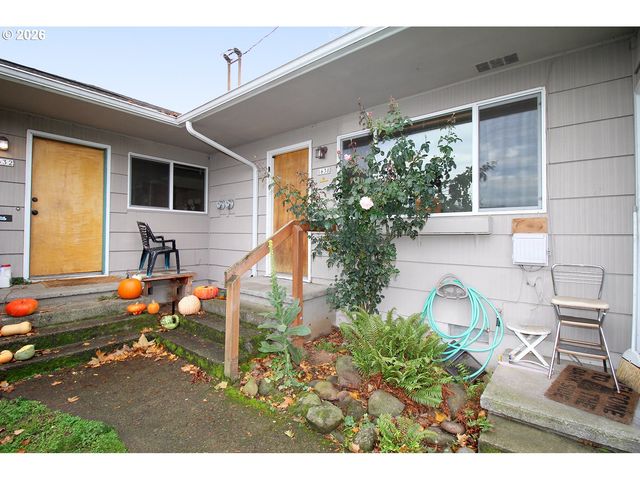 1630 Ne 81ST Ave, Portland, OR 97213