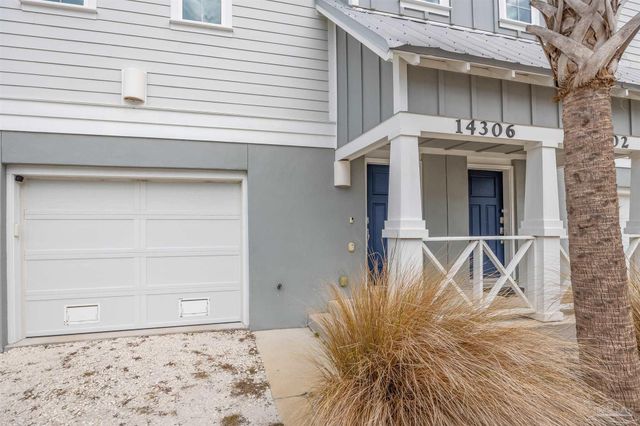 14306 Beach Heather Ct, Pensacola, FL 32507
