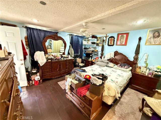 19107 Lyle Avenue, Corona, CA 92881