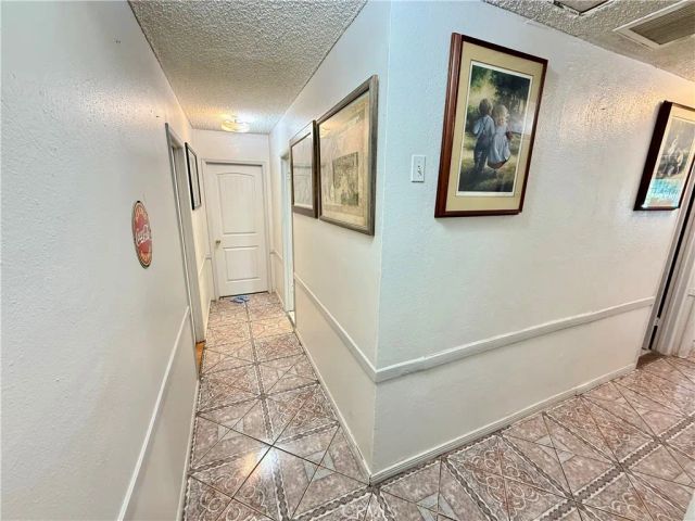 19107 Lyle Avenue, Corona, CA 92881