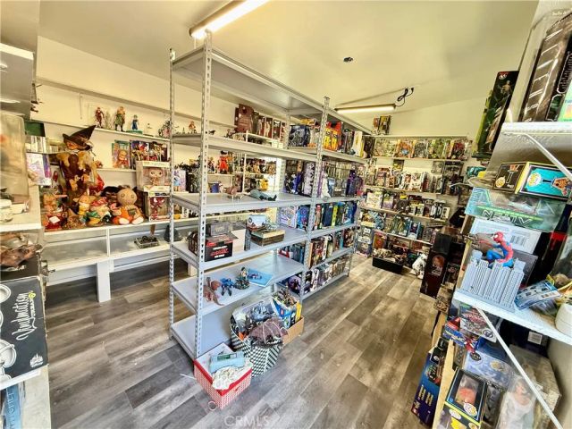 19107 Lyle Avenue, Corona, CA 92881