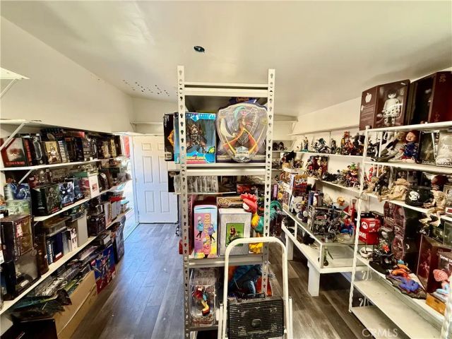 19107 Lyle Avenue, Corona, CA 92881