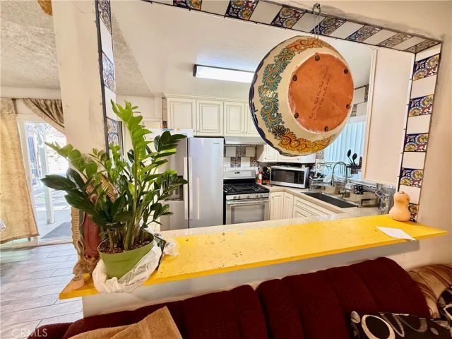 19107 Lyle Avenue, Corona, CA 92881