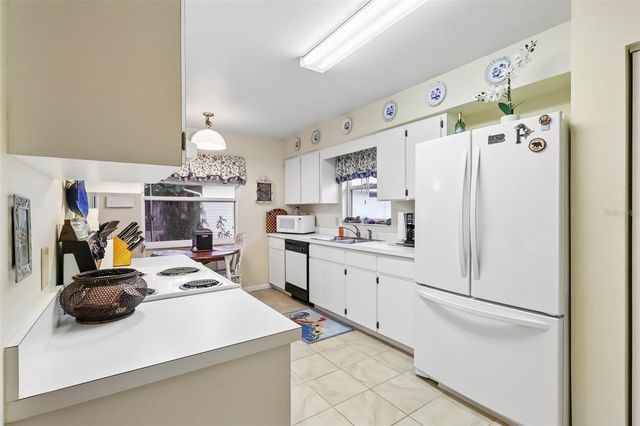 4890 PLEASANT HOLLOW TRAIL, Lakeland, FL 33811