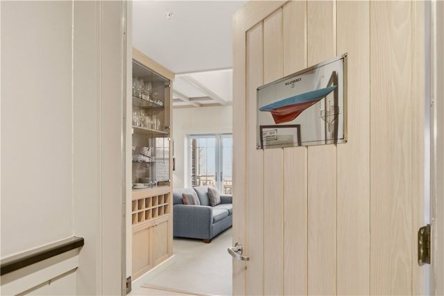 125 Corys Lane Weatherly, Portsmouth, RI 02871