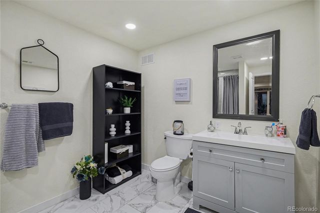 8248 S Yantley Court, Aurora, CO 80016