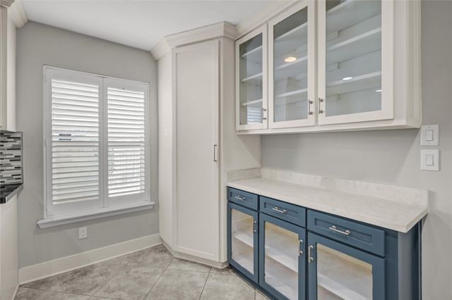 10303 Greenwillow Drive, Houston, TX 77035