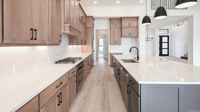 3877 Wrangler Loop, Bulverde, TX 78163