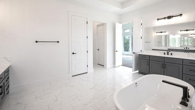 3877 Wrangler Loop, Bulverde, TX 78163