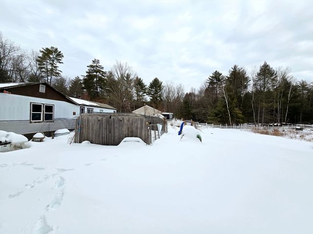 463 Holtshire Rd, Orange, MA 01364