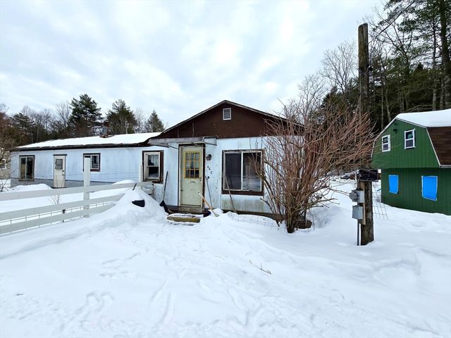 463 Holtshire Rd, Orange, MA 01364