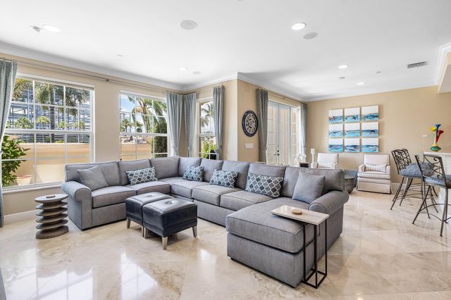 26 Marina Gardens Drive, Palm Beach Gardens, FL 33410
