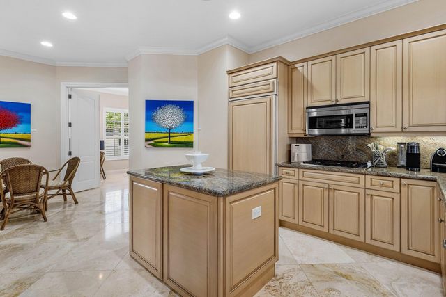 26 Marina Gardens Drive, Palm Beach Gardens, FL 33410