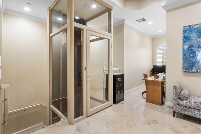 26 Marina Gardens Drive, Palm Beach Gardens, FL 33410