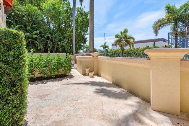 26 Marina Gardens Drive, Palm Beach Gardens, FL 33410