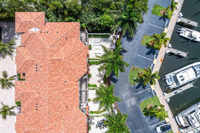 26 Marina Gardens Drive, Palm Beach Gardens, FL 33410